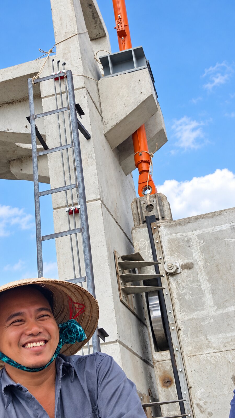 Nhân sự Tân Tú tại công trình